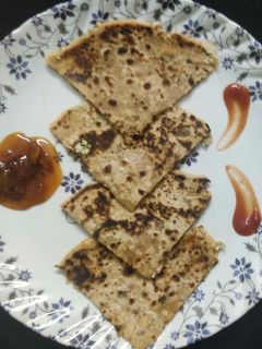 पनीर के पराठे (Paneer ke parathe recipe in Hindi) रेसिपी मुख्य फोटो