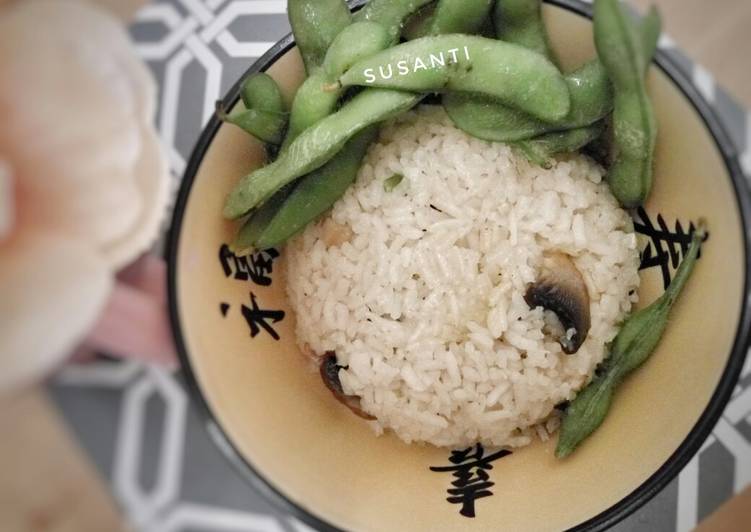 24. Nasi ayam teriyaki