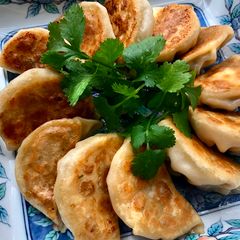 A picture of Homemade Pork Dumpling.