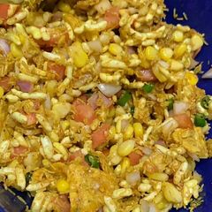 A picture of Murmure bhel.