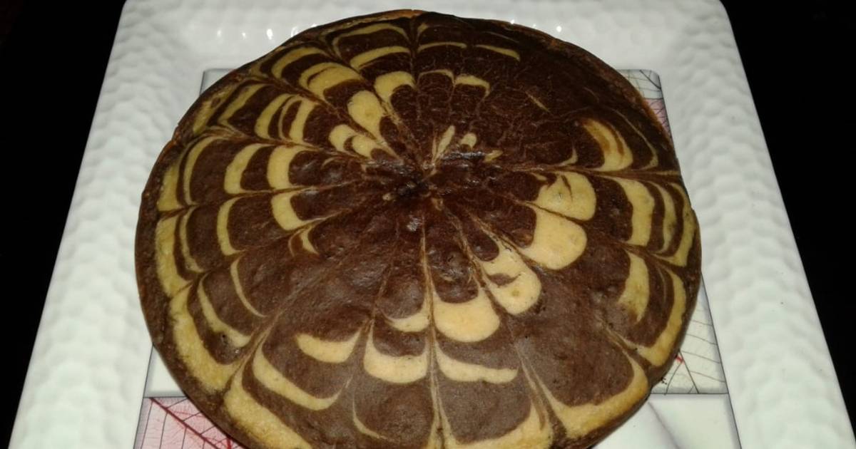 Easy Vegan Zebra Cake (Vegan Marble Cake) | The Banana Diaries