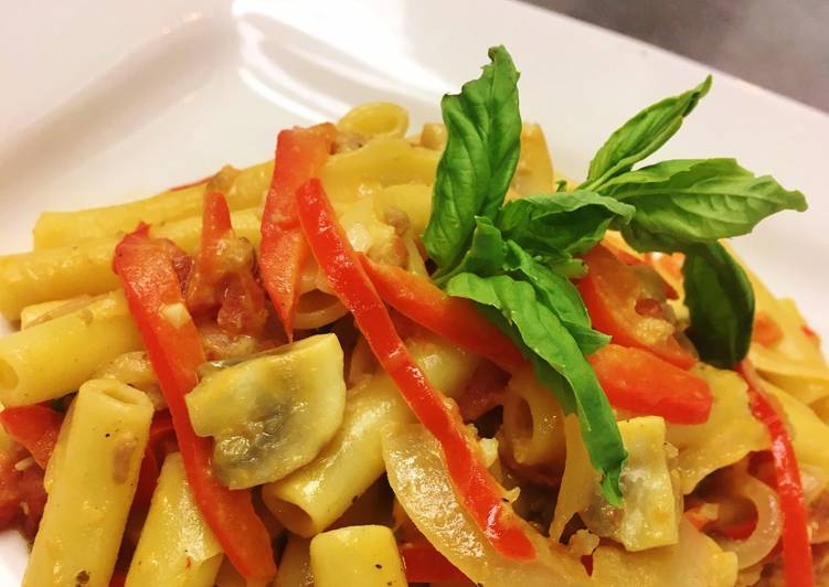 Simple Way to Prepare Tasty Sweet Italian Sausage Vegetable Ziti