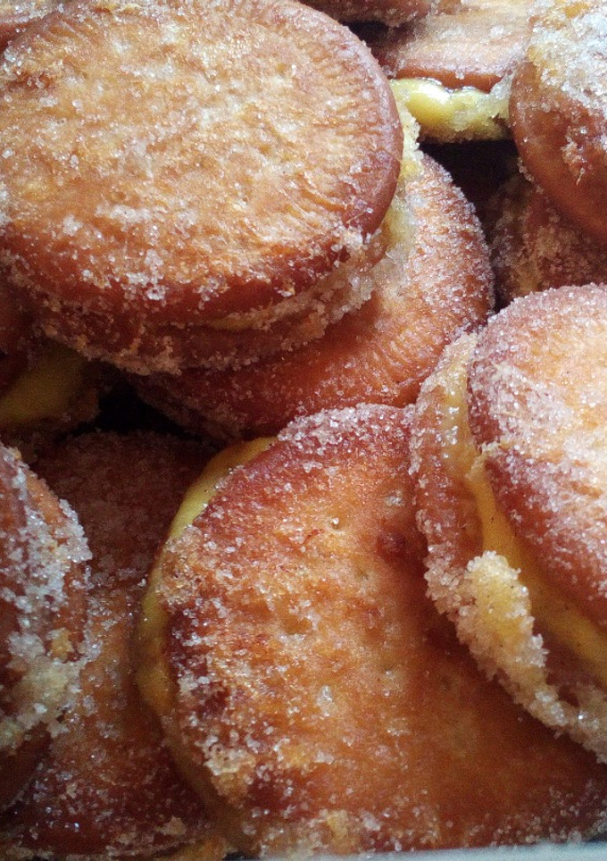 Una foto de Galletas rellenas de flan
