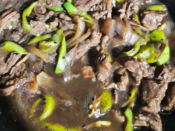 Cara Gampang Menyiapkan Resep Daging sapi lada hitam yang Bisa Manjain Lidah