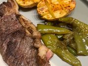Una foto de bifes de entrecot