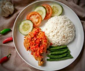 Resep Terbaik Ayam Geprek Tepung Bumbu Enak Sempurna