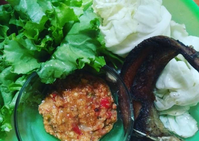 Lele sambel pecel