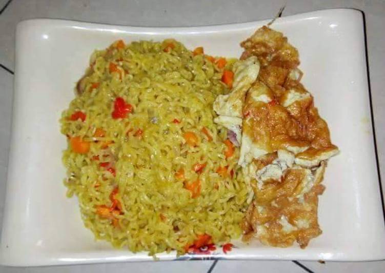 Step-by-Step Guide to Make Quick Indomine with fresh pepper and fried egg Cooking Basics for Newbies