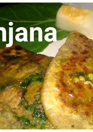 A picture of Spinach n pumpkin paratha.