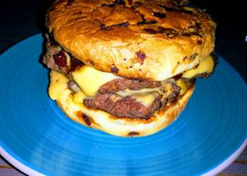 Easiest Way to Cook Appetizing Double Cheese Burger