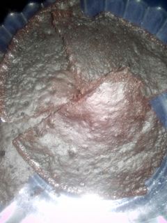 عکسی از دستور کیک شکلاتی تابه ای