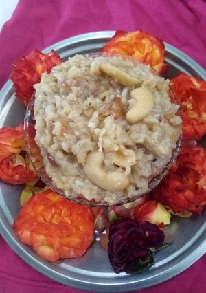 A picture of Sweet Pongal.