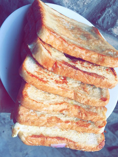 A picture of Fry bread.