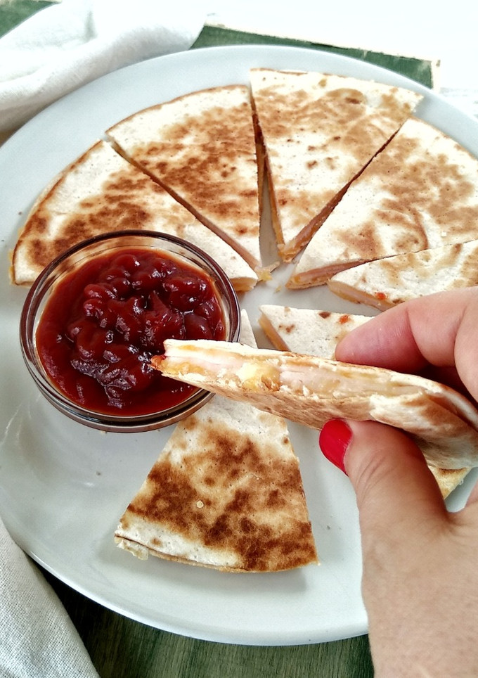 Una foto de Quesadillas improvisadas