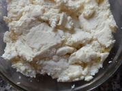 Una foto de leche cortada