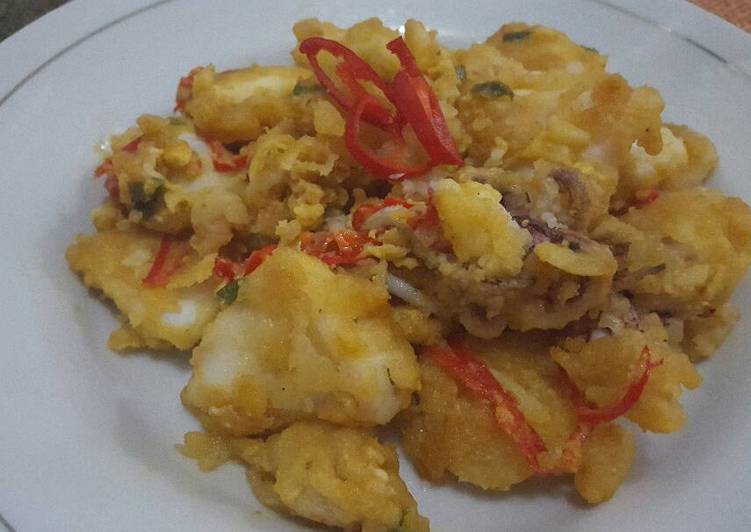 Cumi goreng telor asin