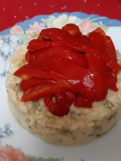 Una foto de Picadillo de merluza y atún, con pimiento morrón