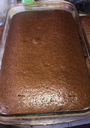 Una foto de Torta de chocolate esponjosa y fácil