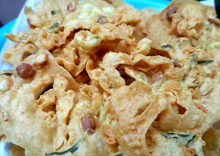 Peyek Kacang Empuk Gurih