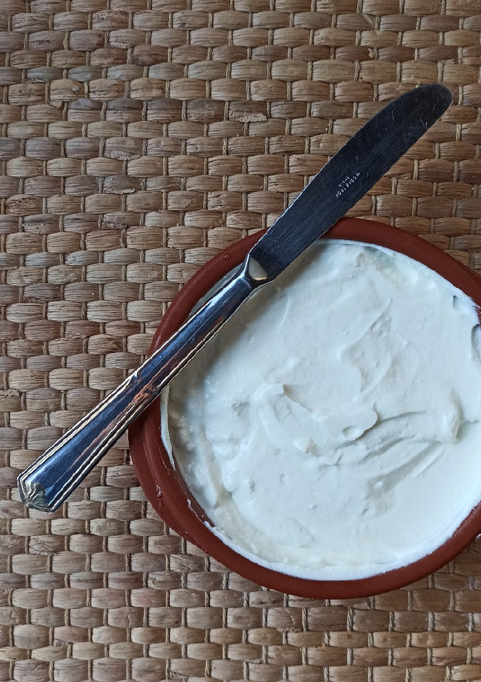 Una foto de Queso fresco o de untar de vaca y oveja con cuajo