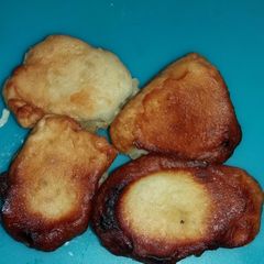 A picture of Fat cakes (vetkoek).