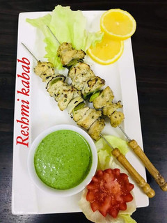 ரேஷ்மி கபாப் (reshmi kebab recipe in tamil) செய்முறை முக்கிய புகைப்படம்