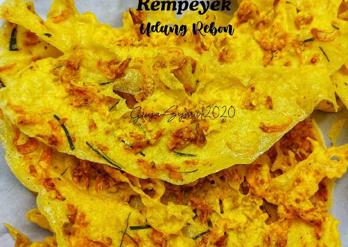 Rempeyek Udang Rebon