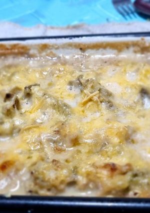 Una foto de Coliflor romanesco gratinado con bechamel de anchoas y algo más!
