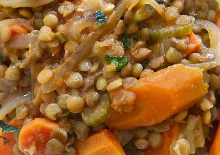 Steps to Prepare Quick Carrots and Lentils in Olive Oil