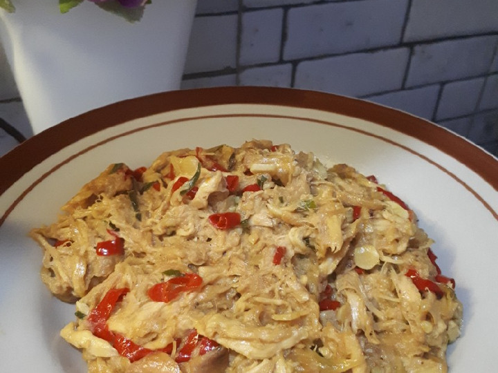 Bagaimana Membuat Ayam Suwir Pedas Manis Anti Gagal