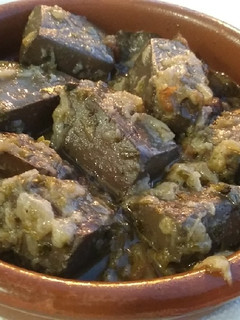 Una foto de Sangre "encebollada" (en salsa de cebolla)