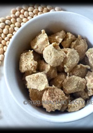 A picture of Soya Nuggets (Soybean Bariyan).