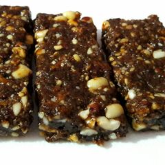 A picture of Peanut Chocolate Bar.