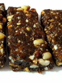 A picture of Peanut Chocolate Bar.