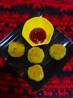 હરા ભરા ફલાફલ (Hara Bhara Falafel Recipe In Gujarati) રેસીપી મુખ્ય ફોટો