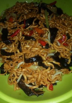Foto resep Mie Goreng Jamur Campur