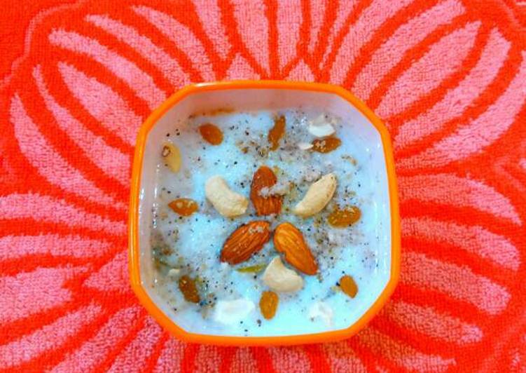 Doodh poha kheer / flatten rice kheer
