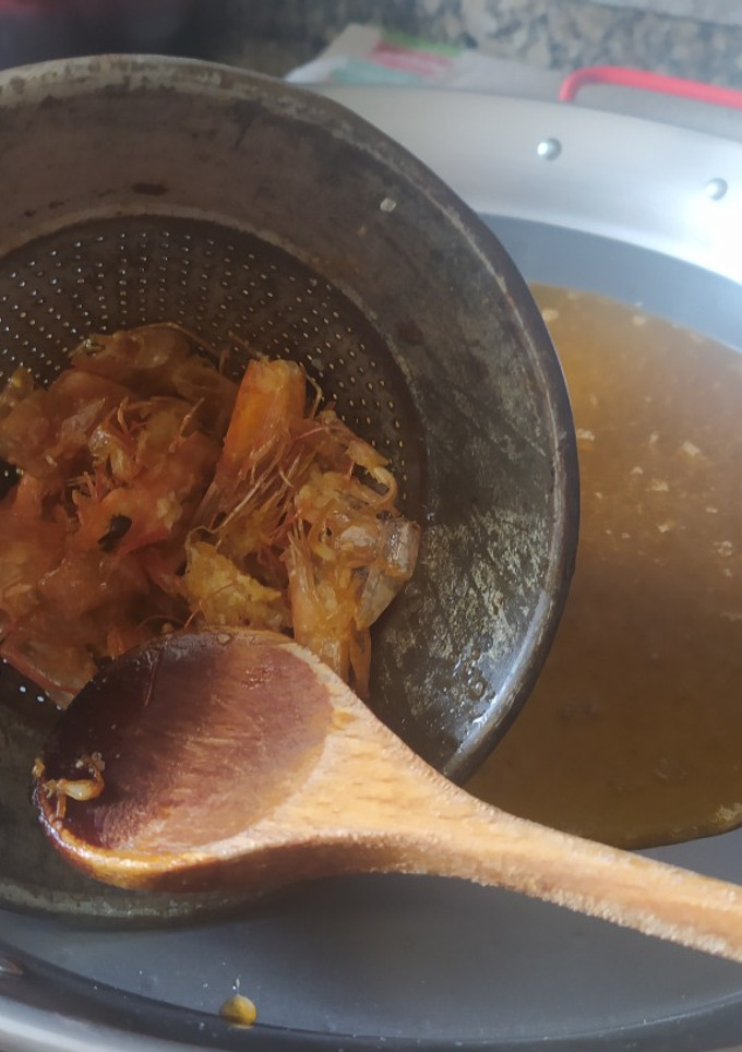 Una foto de Aceite de langostinos