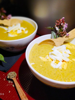 Una foto de Crema de Puchero a la Sidra con Huevo Cocido en Olla Programable