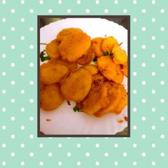 A picture of Aloo pakoray.