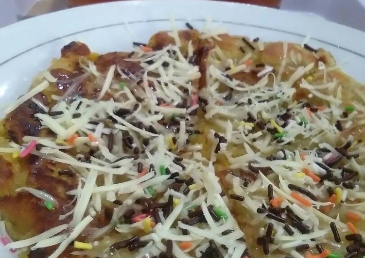 Langkah Mudah untuk Menyiapkan 🕊Lempeng pisang dengan garnish (has kalsel), Lezat