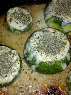 Una foto de Zapallitos Rellenos al gratén!!