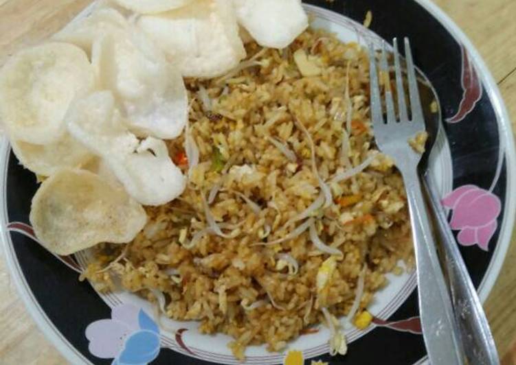 Langkah Mudah untuk Menyiapkan Nasi goreng jawa ala chef yudi, Bikin Ngiler