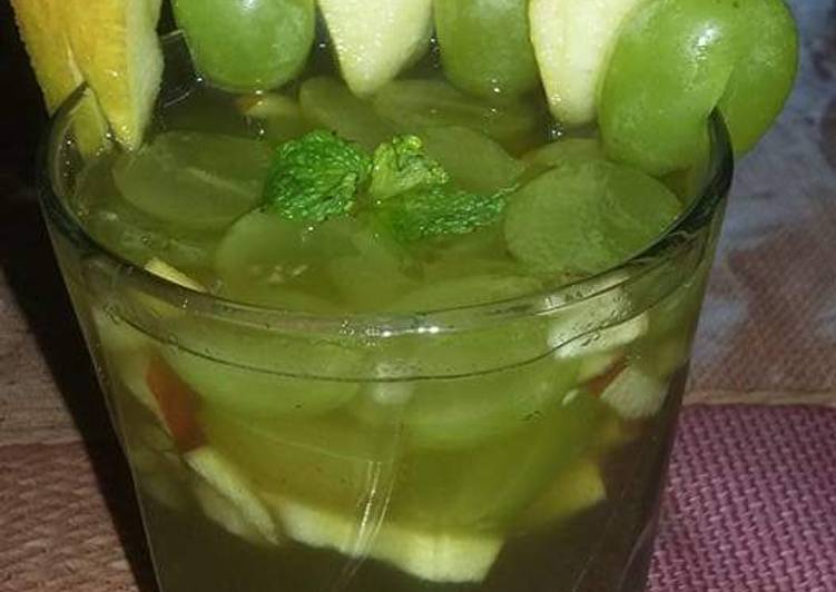 Grapes,Mint and Mixed Fruits Cocktail