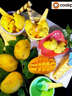 A picture of Mango Banana Icecream.
