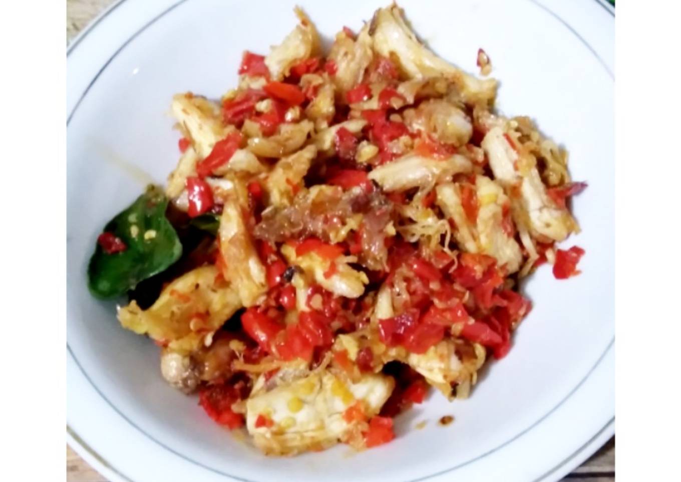 Ayam Suwir Pedas Bali