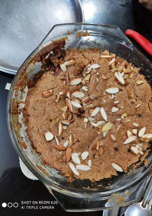 A picture of Atta Jaggery Cake.