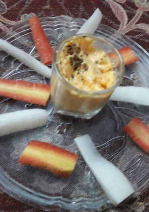 A picture of Mustard sauce.