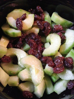 A picture of Cucumber and raisins salad.