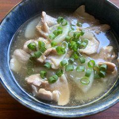 A picture of Daikon & Pork Soup.